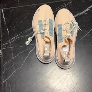 On Women's Peach and Gray Sneakers